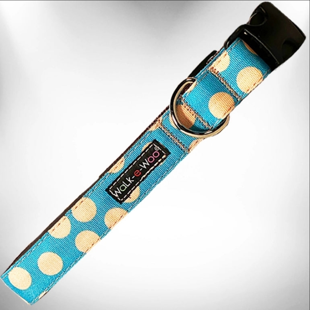 Walk-e-Woo Blue Polka Dot Dog Collar NWT